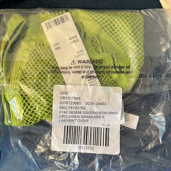 NWT Urban Outfitters Fishnet Crop in sz XS/S NWT - Picture 4 of 4